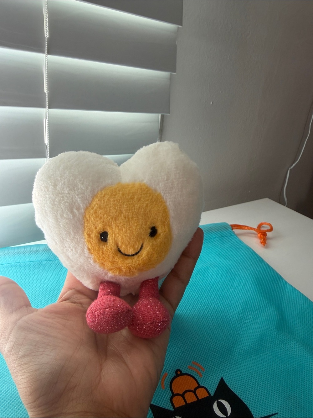 Jellycat Amuseable Heart Egg